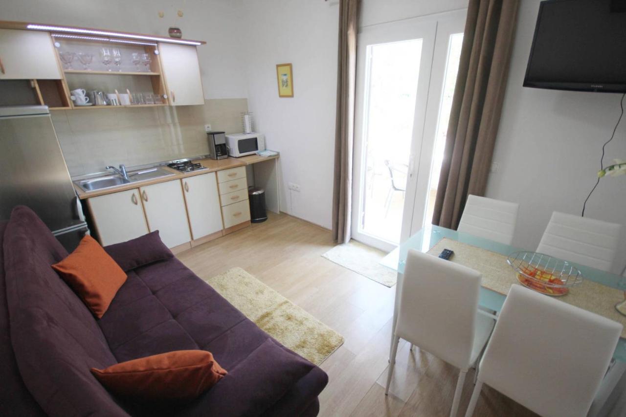 Small Apartment For A Great Holiday ซาดาร์ ภายนอก รูปภาพ